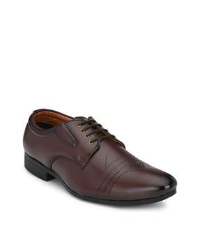 lace-up stacked formal shoes