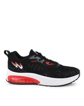 lace-up style sports shoes