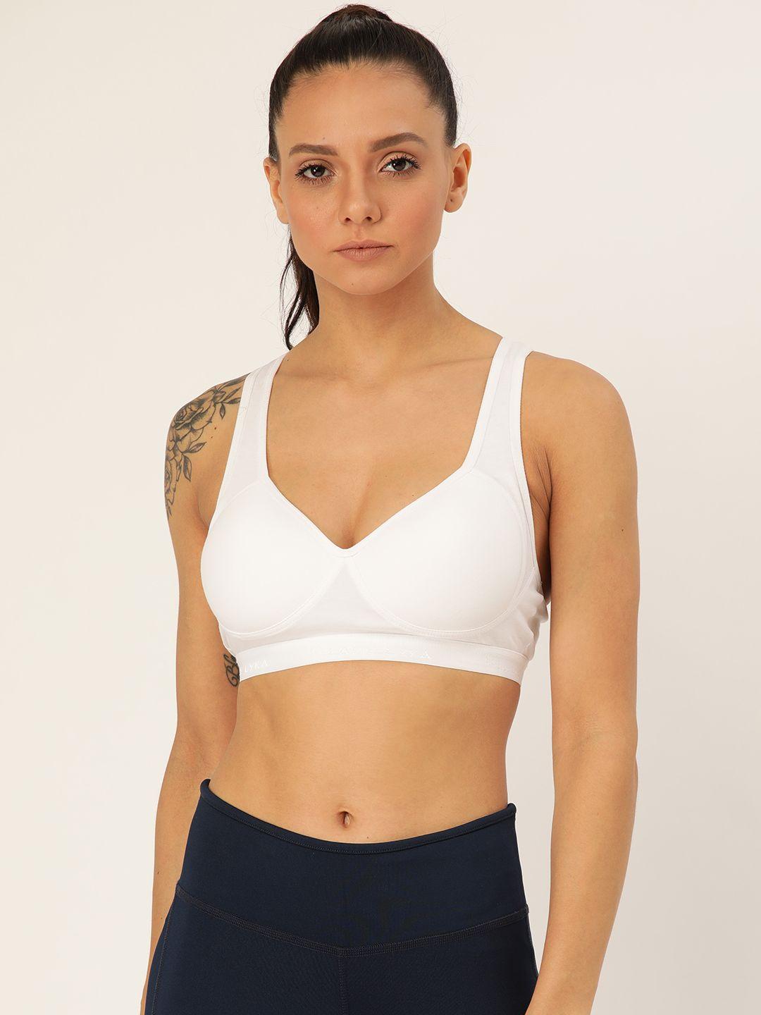 lady lyka white solid non-wired lightly padded sports bra provogue