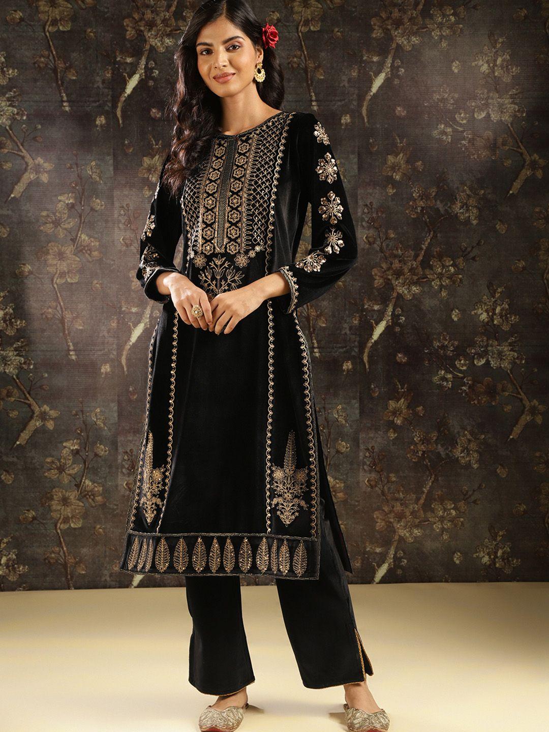 lakshita ethnic motifs embroidered panelled velvet kurta