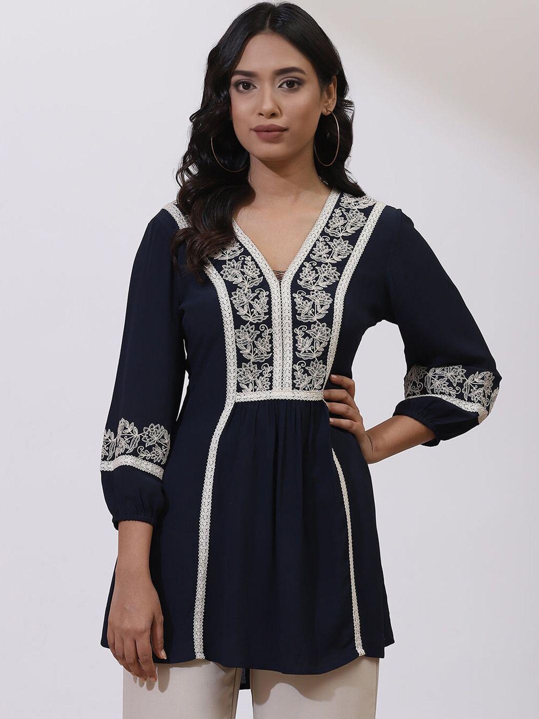 lakshita women navy blue & white floral embroidered v-neck thread work thread work panelled kurti