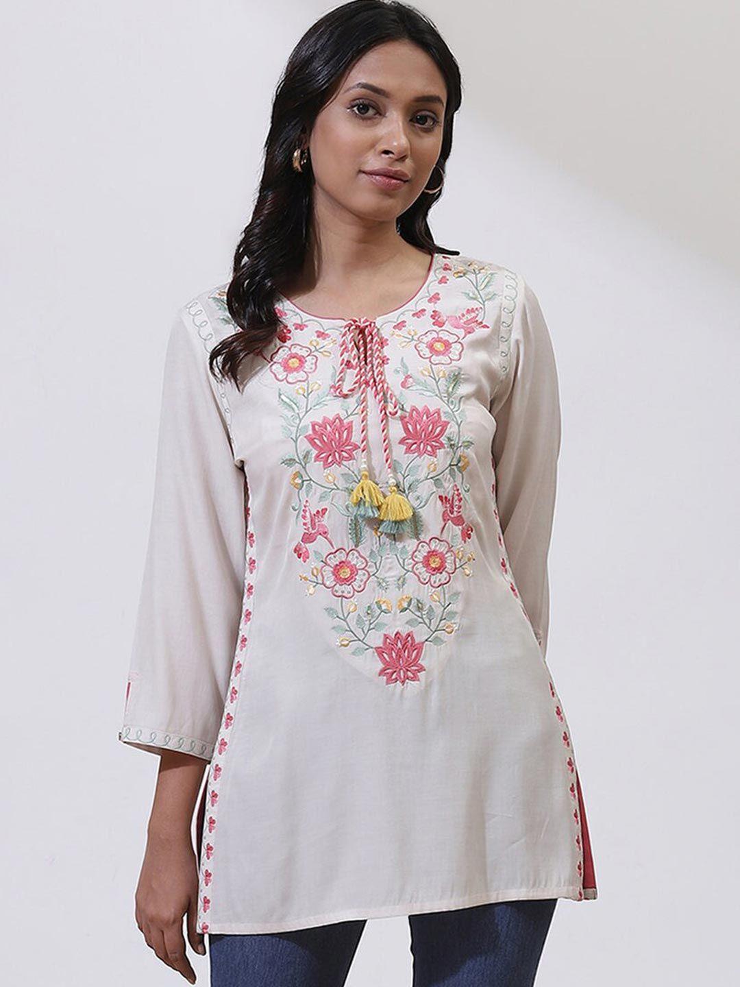 lakshita women white & pink floral embroidered pure cotton thread work kurti