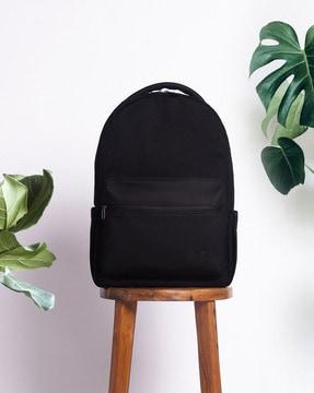 laptop backpack with adjustable straps