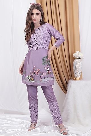 lavender chanderi & cotton lycra applique embroidered kurta set