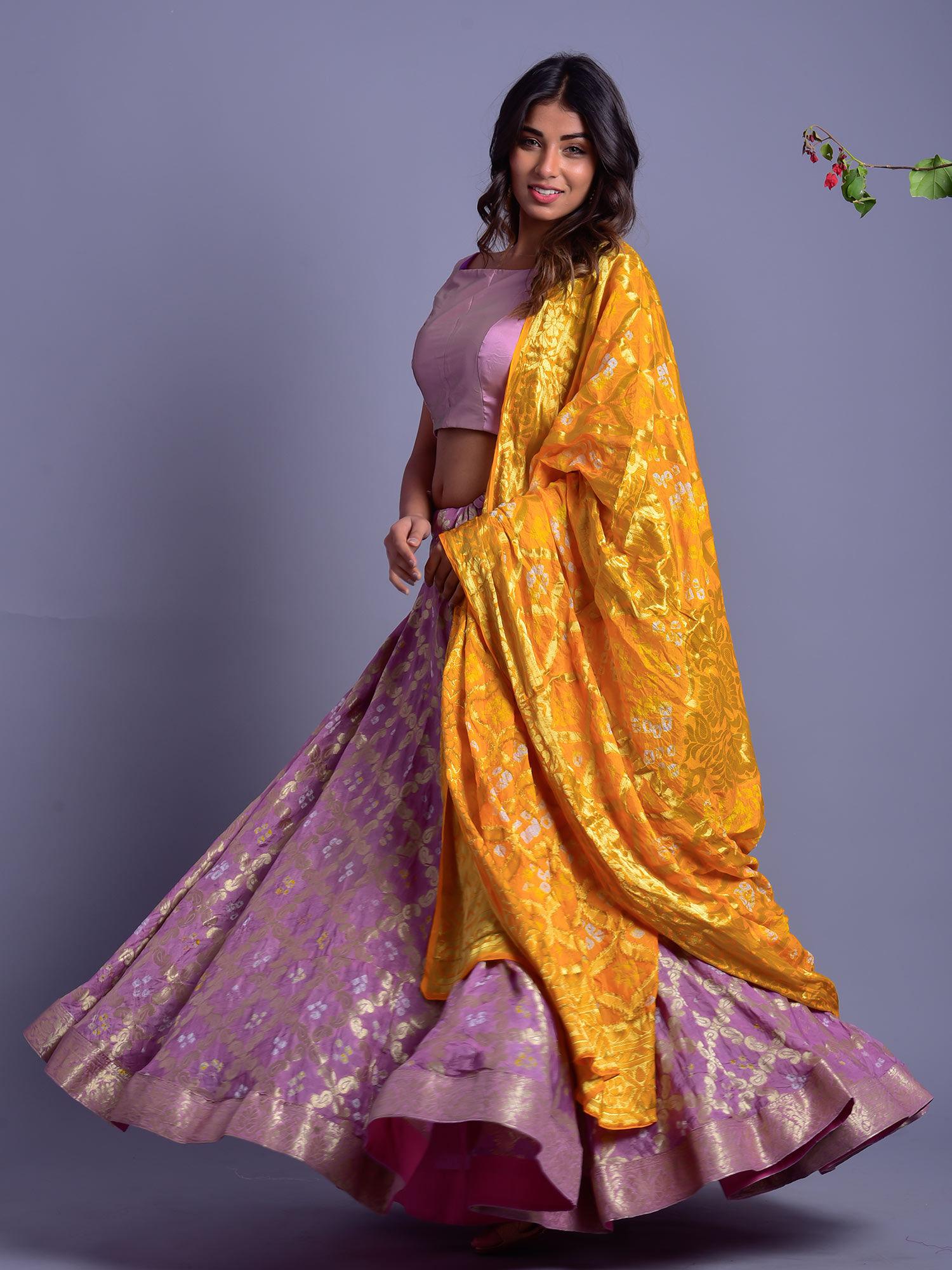 lavender lehenga set with yellow dupatta (set of 3)