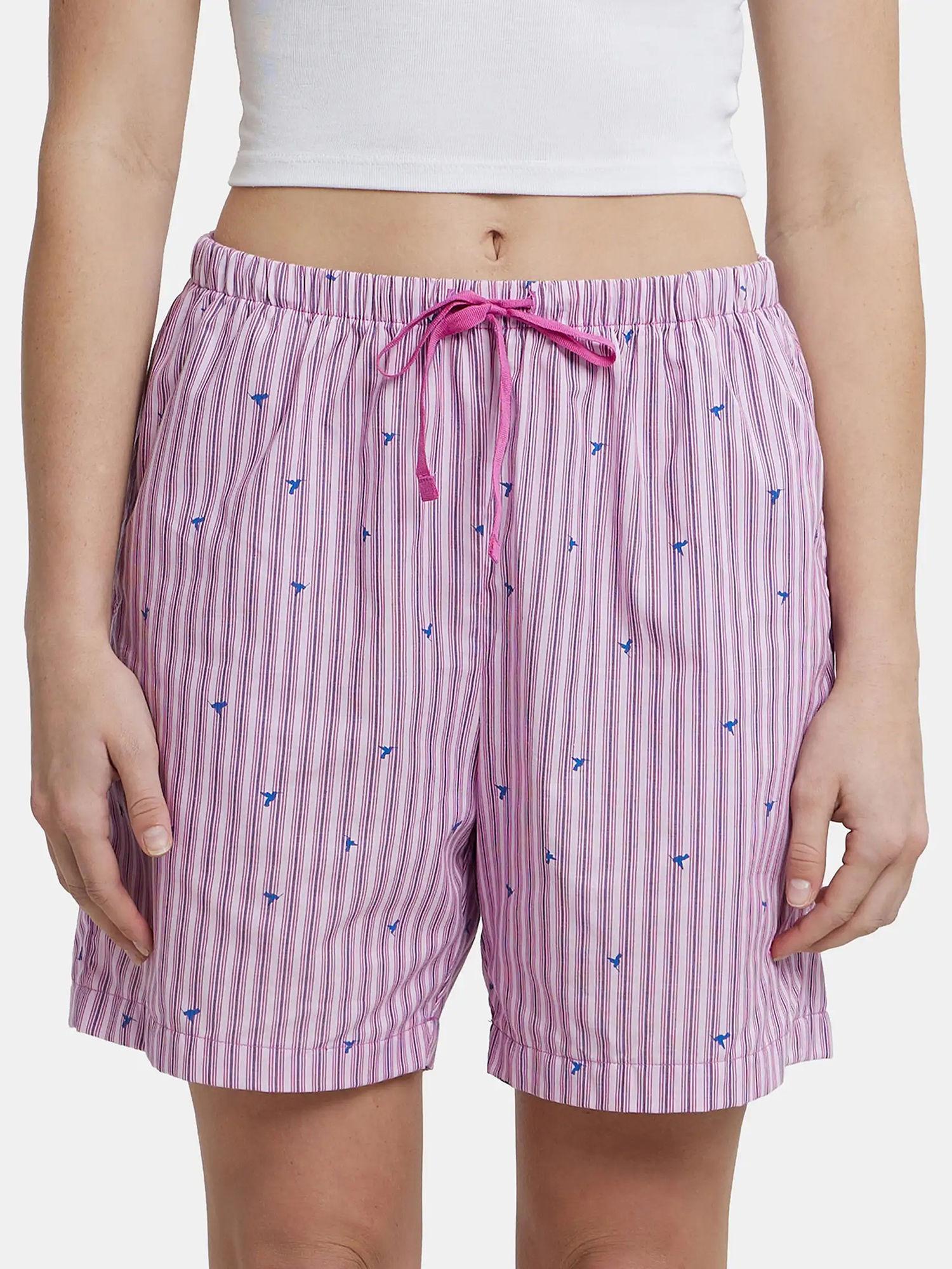 lavender scent assorted checks woven knee length shorts : style number - rx15