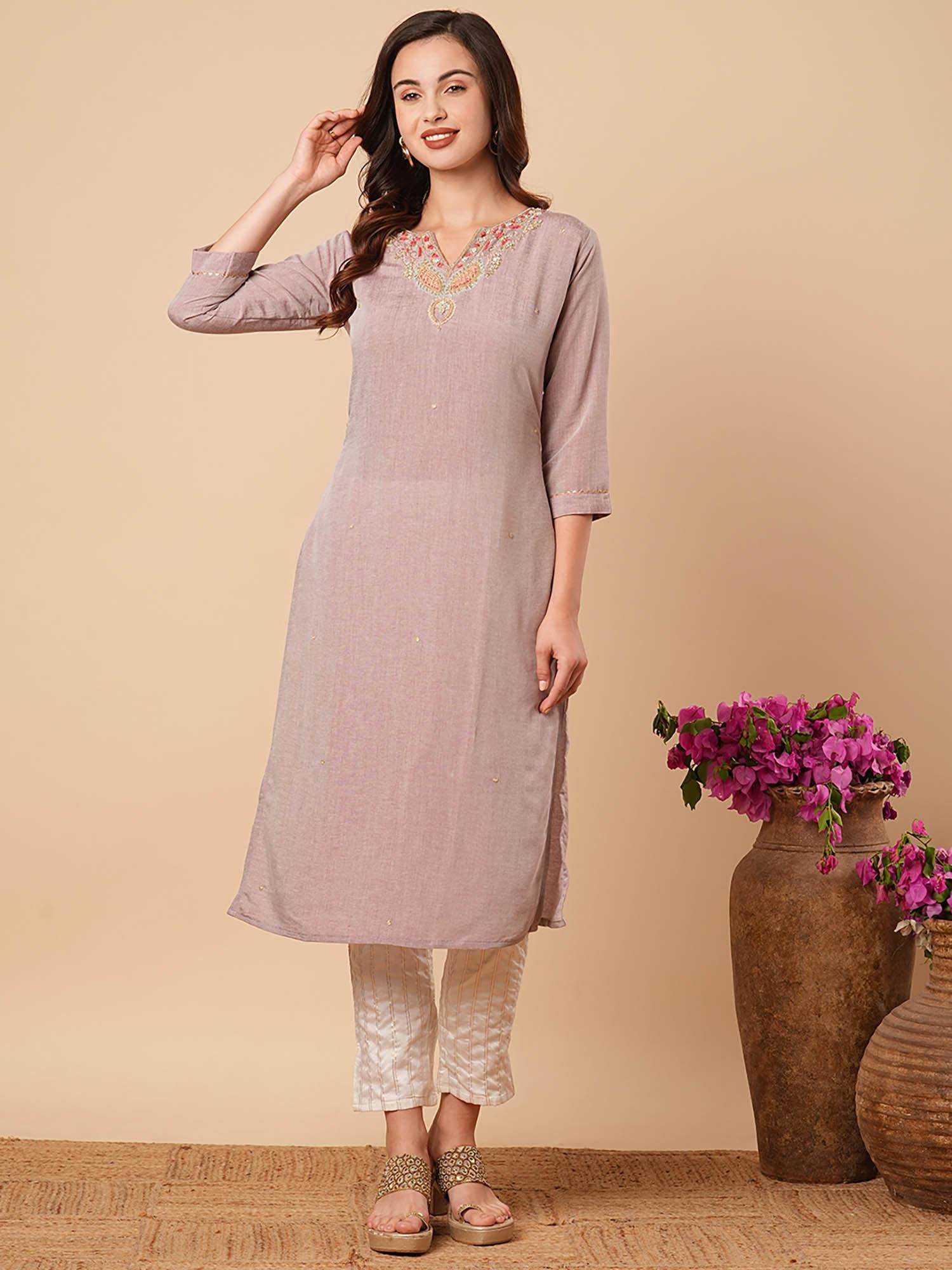 lavender straight embroidered round neck kurta