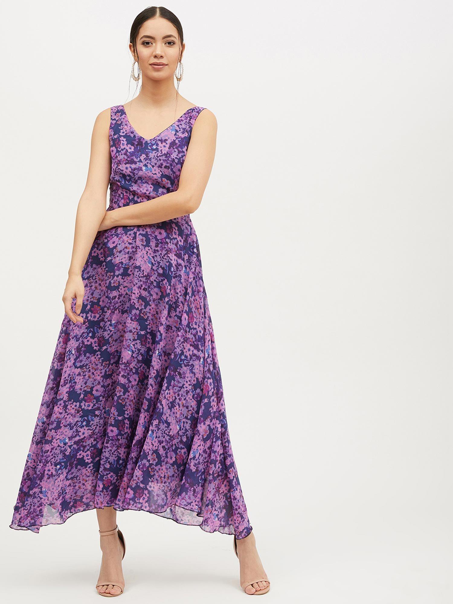 lavender v-neck fit & flare maxi dress