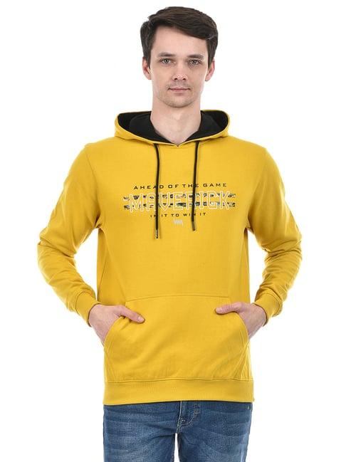 lawman pg3 yellow regular fit printed hooded sweatshirt