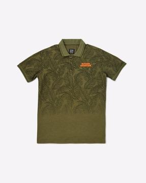 leaf print polo t-shirt with cutaway collar