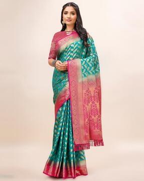 leaf pattern saree with tassels