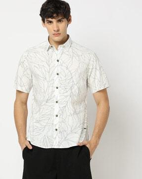 leaf print relaxed fit shirt