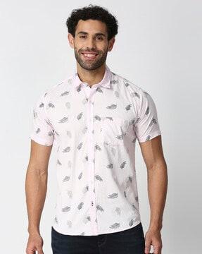 leaf print slim fit shirt with patch pocket