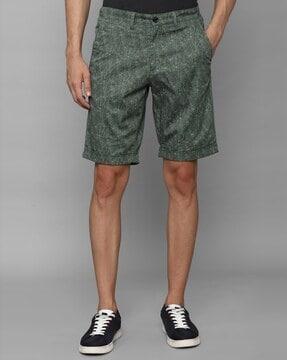 leaf print slim fit shorts
