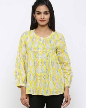 leaf print top with button placket