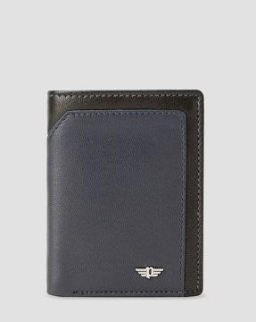 leather tri-fold wallet