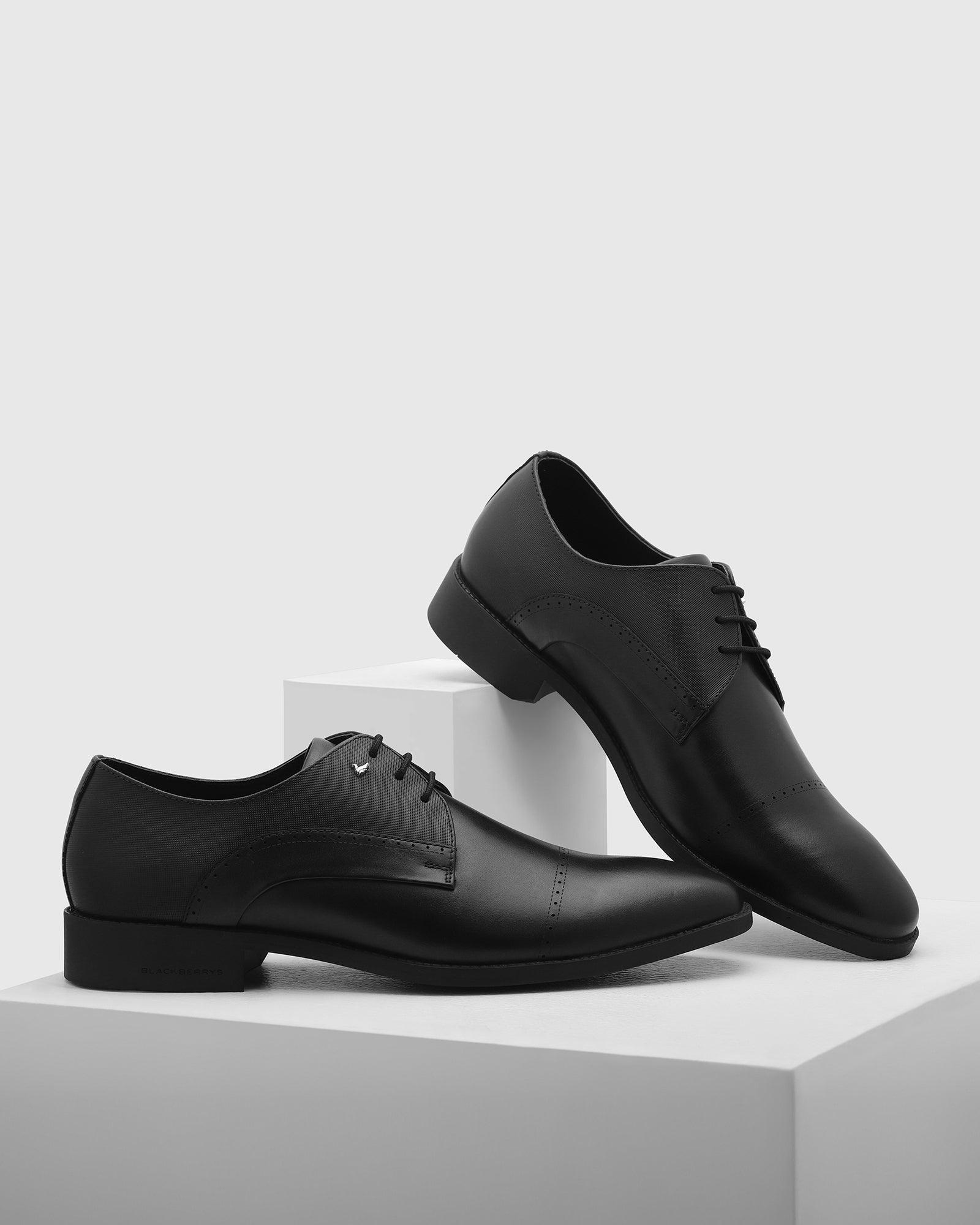 leather derby shoes in black (royal)