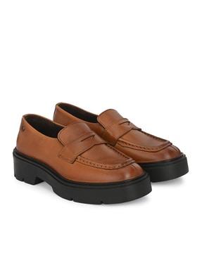 leather low-top moccasins