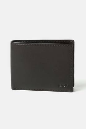 leather mens casual two fold wallet - chocolate