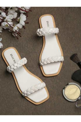 leather slipon women's casual wear sandals - white