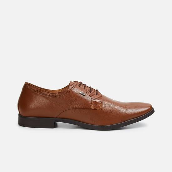 lee cooper men solid leather lace-up shoes