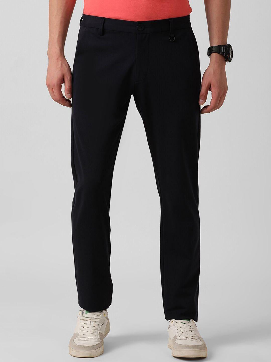 lee men slim fit low-rise cotton regular trousers