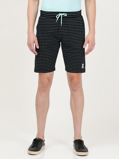 lee black cotton slim fit printed shorts