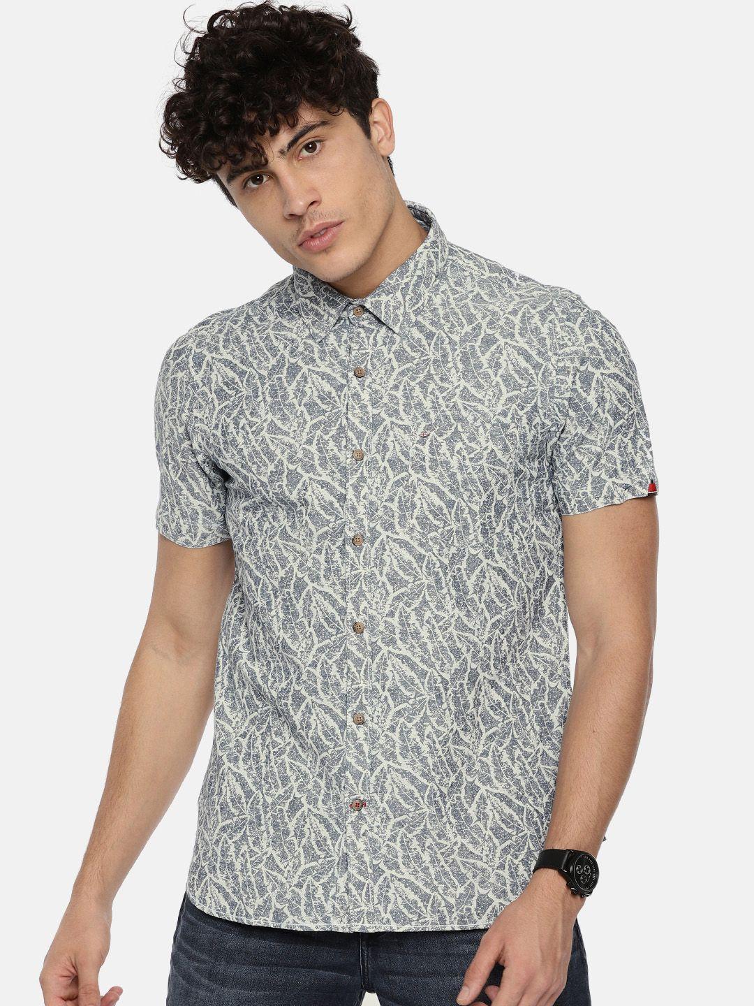 lee cooper men blue & white regular fit printed casual shirt