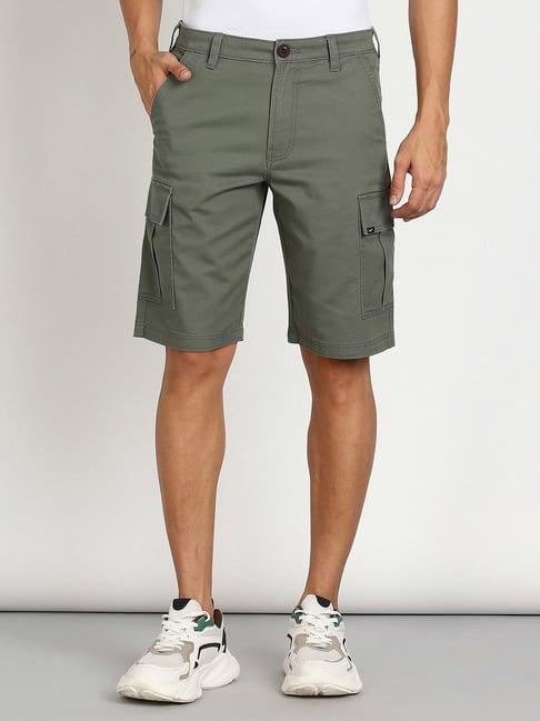lee olive straight fit cargo shorts