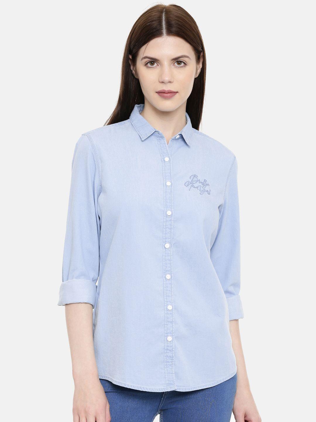 lee women blue regular fit solid casual shirt