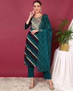 leheriya print straight kurta with pants & dupatta