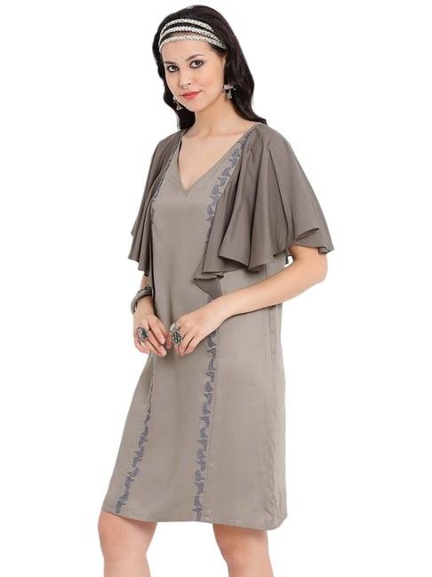 lela grey viscose dress with cape sleeve and thread embroidery