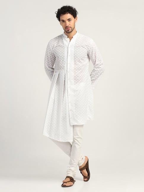 lela white regular fit embroidered kurta