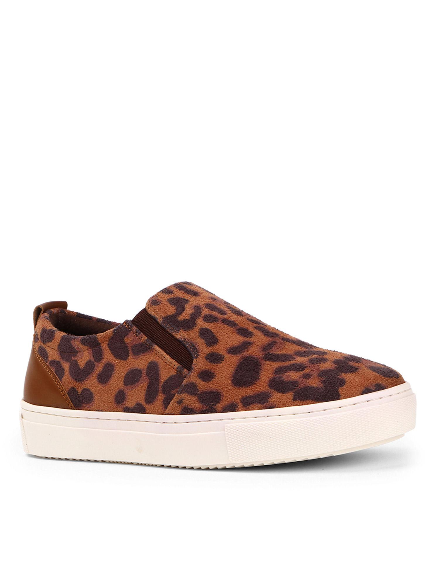 leopard printlip-on brown loafers