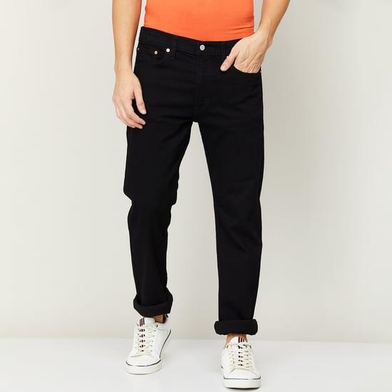 levi's-solid-slim-tapered-fit-jeans