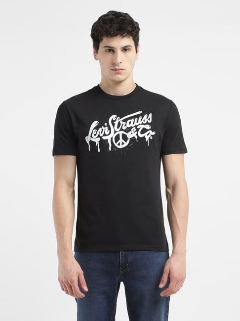levi's black cotton regular fit logo printed t-shirt