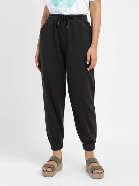 levi's black relaxed fit mid rise regular joggers