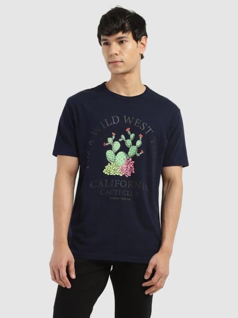 levi's blue cotton slim fit printed t-shirt