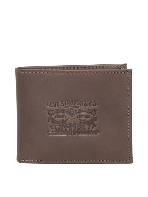 levi's casual leather bi-fold wallet for men