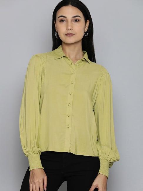 levi's green shirt