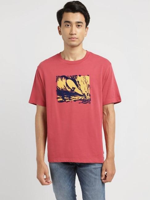 levi's pink regular fit printed t-shirt