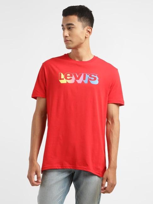 levi's red cotton regular fit logo printed t-shirt