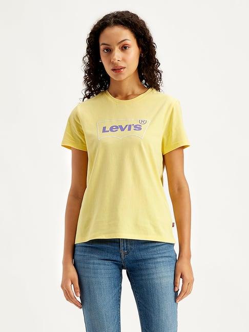 levi's yellow logo print t-shirt