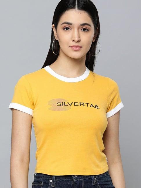 levi's yellow printed t-shirt