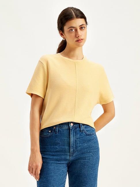 levi's yellow textured t-shirt