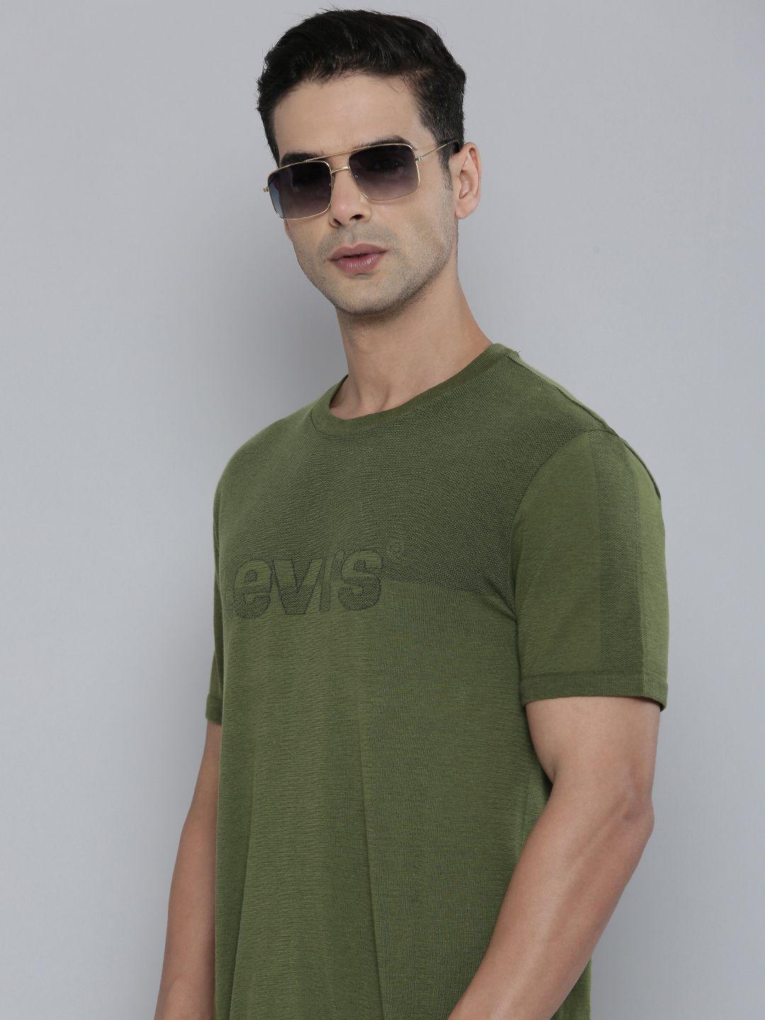 levis round neck colourblocked t-shirt