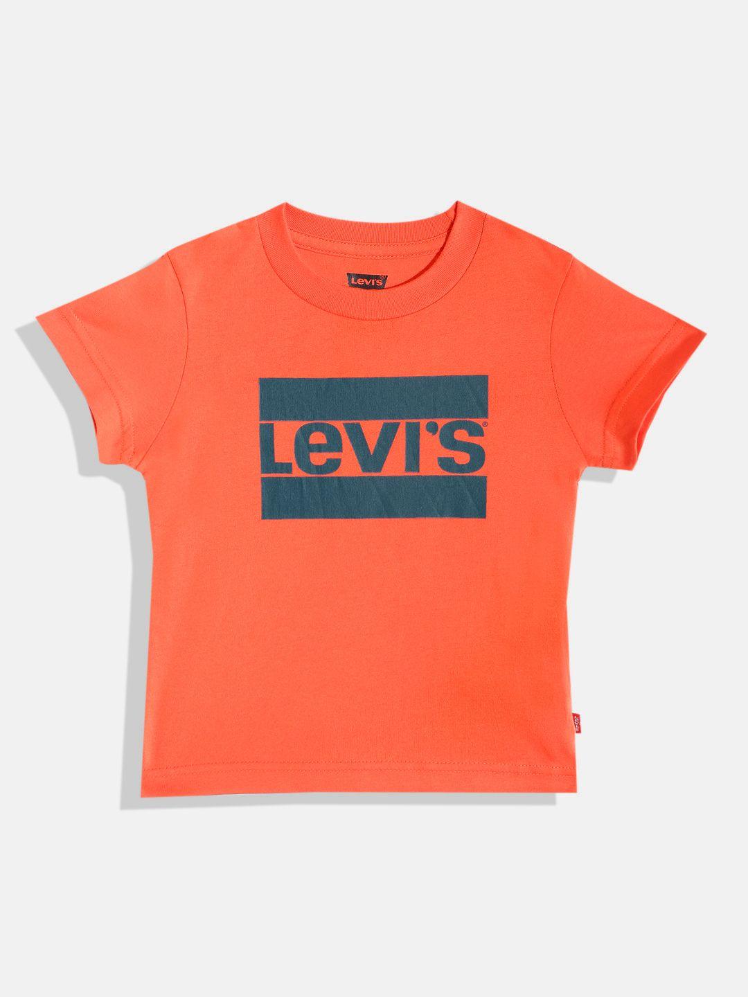 levis boys coral & navy blue pure cotton brand logo printed t-shirt