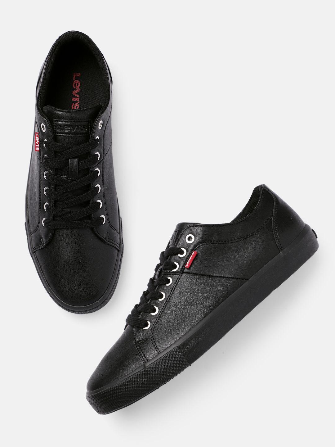 levis men black woodward sneakers