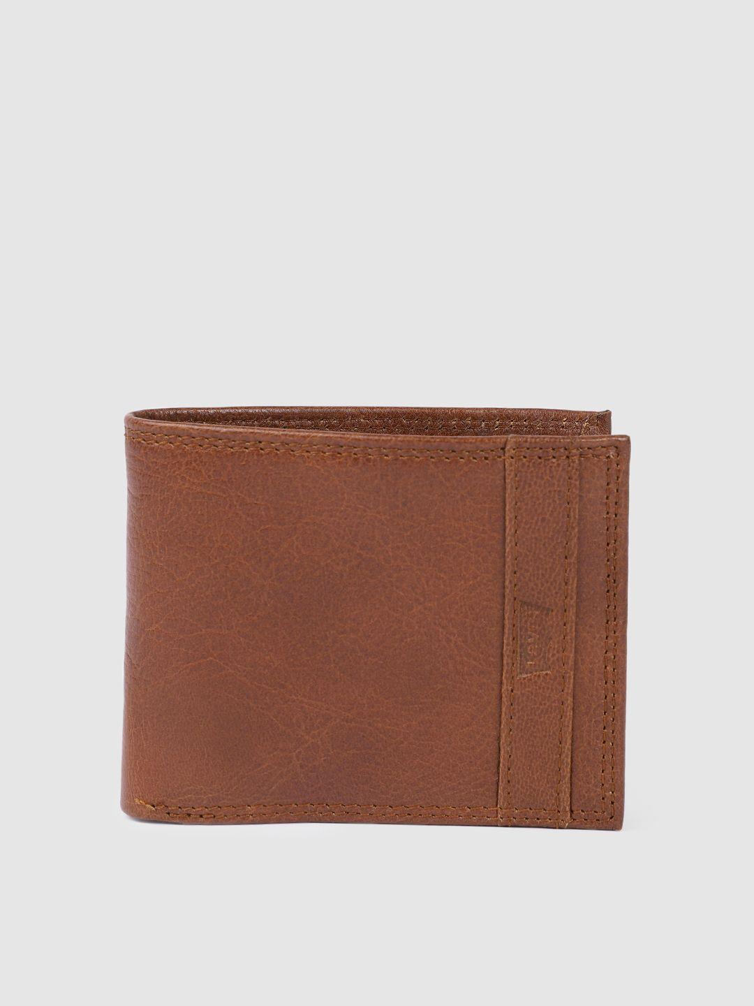 levis men brown leather two fold wallet