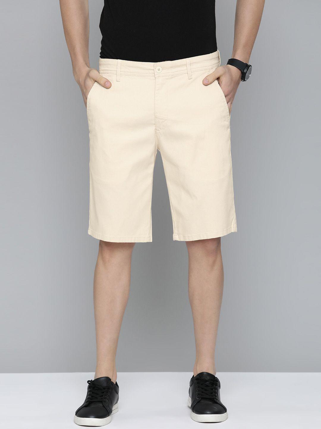 levis men cream-coloured 502 regular fit chino shorts